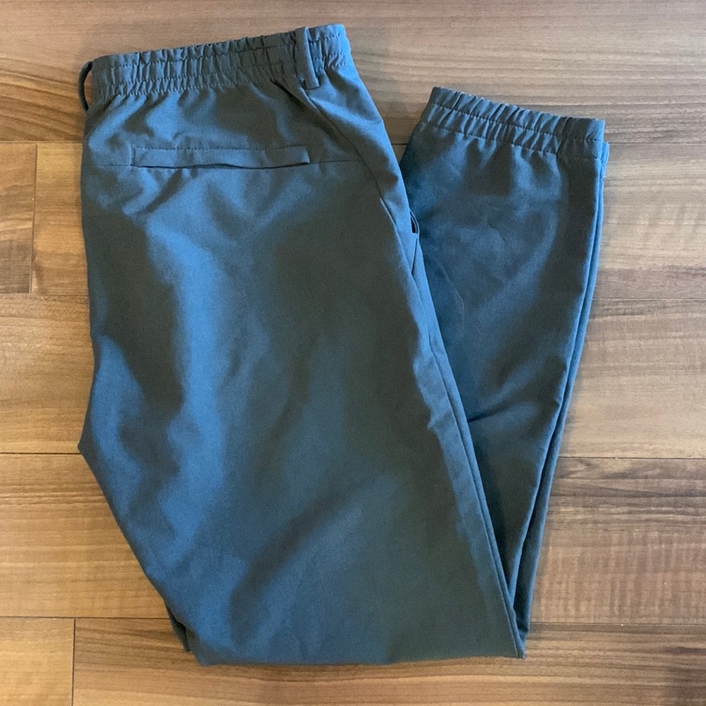 UNIQLO dark grey elastic waist pants